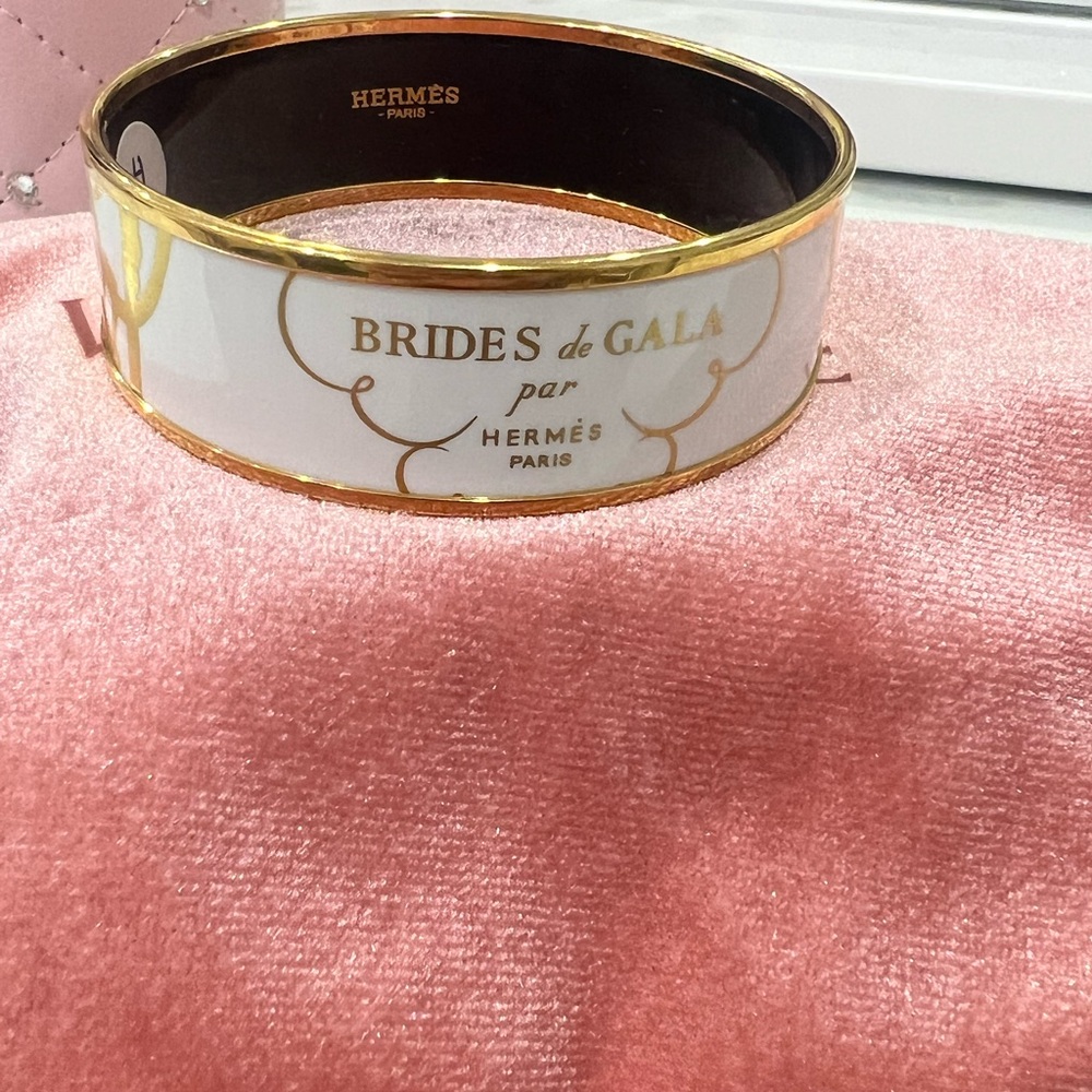 Hermès White and Gold Brides de Gala Bangle